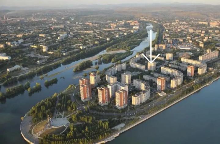 Apartment На Стрелке С Красивым Видом На Иртыш Ust-Kamenogorsk Exterior photo
